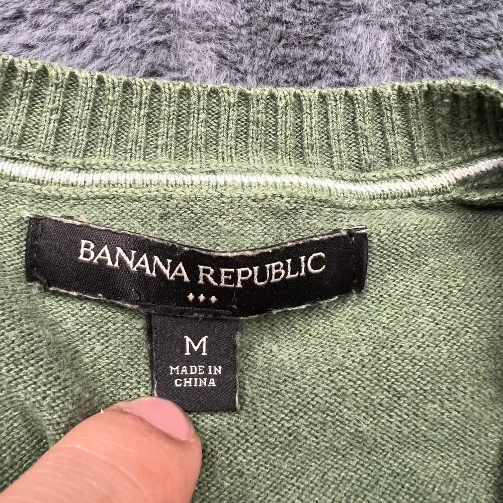 Banana Republic Mens V-Neck Cotton Sweater Sage Green Size M 12056
